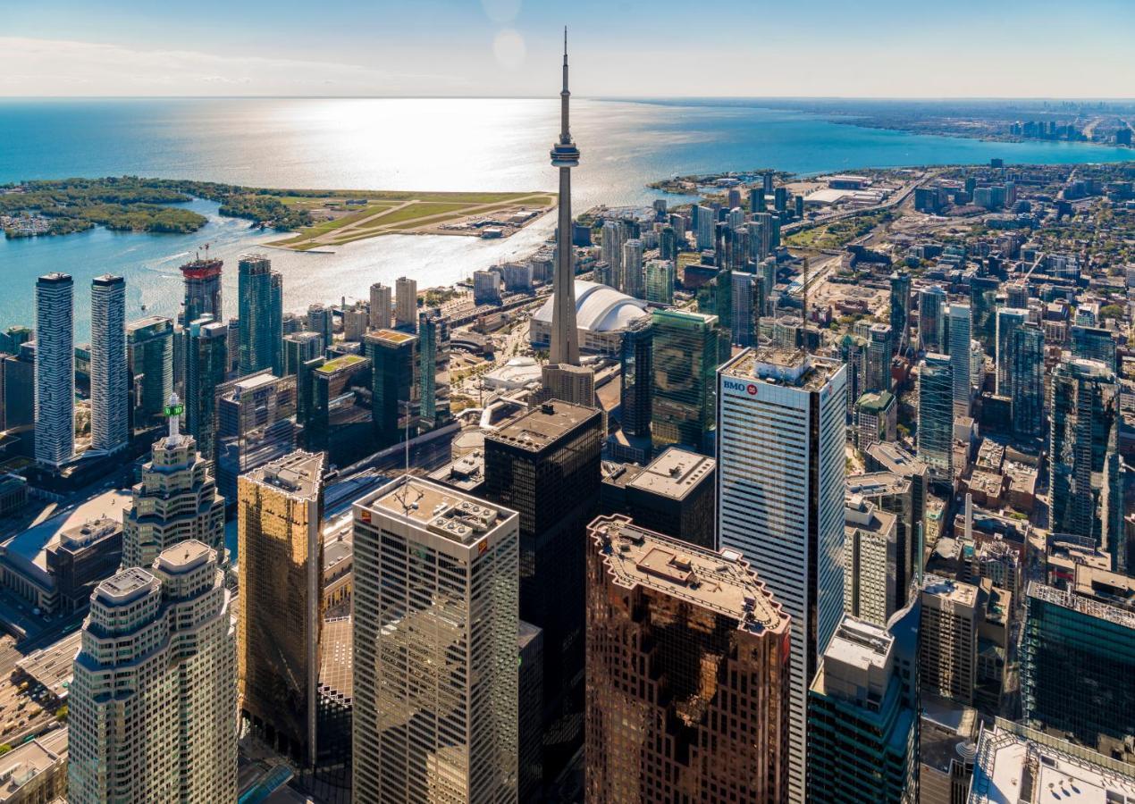 Park Hyatt Toronto Hotel Exterior photo