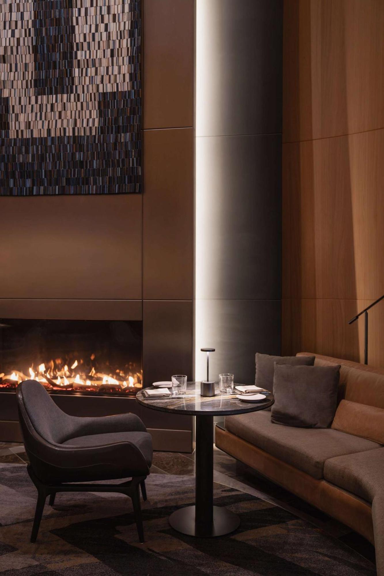 Park Hyatt Toronto Hotel Exterior photo